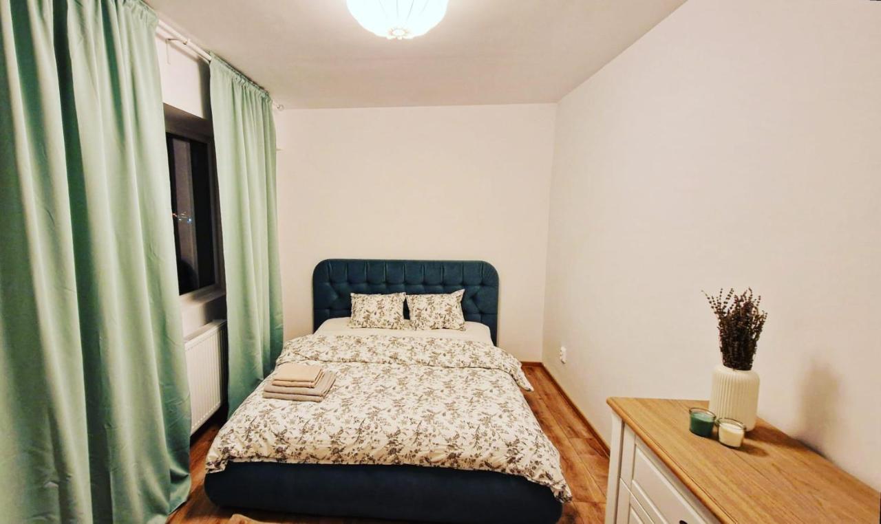 Lux & Confort - Apartament 3 Camere บูคาเรสต์ ภายนอก รูปภาพ